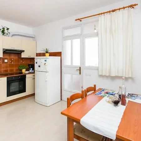 Old Town View - One Bedroom With Terrace And Sea View - A 3 2 Charming 아파트 두브로브니크